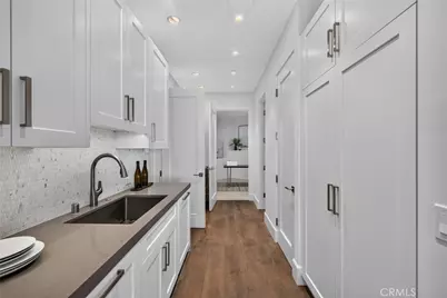 33 Bay Drive, Laguna Beach, CA 92651 - Photo 19