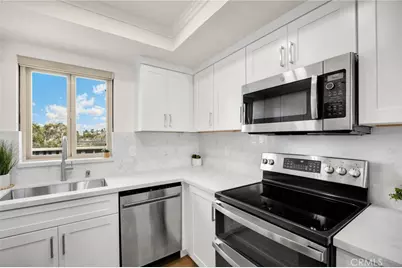 1445 S Pacific #R, Oceanside, CA 92054 - Photo 9