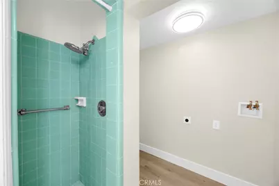 806 W Balboa Boulevard #Front, Newport Beach, CA 92661 - Photo 29