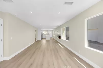806 W Balboa Boulevard #Front, Newport Beach, CA 92661 - Photo 7