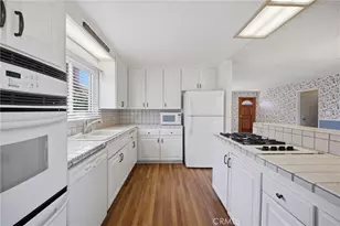 6211 Mar Vista Dr, Huntington Beach, CA 92647 - Photo 13