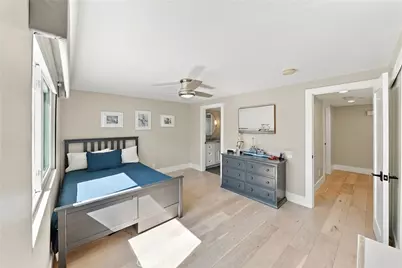 16001 Santa Barbara, Huntington Beach, CA 92649 - Photo 37