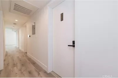 5652 La Mirada Avenue, Los Angeles, CA 90038 - Photo 11