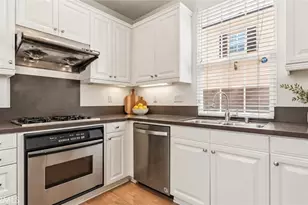 87 Canal, Irvine, CA 92620 - Photo 11