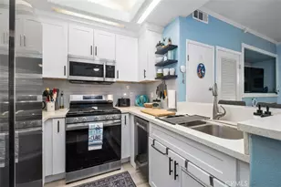 18 Montana Del Lago, Rancho Santa Margarita, CA 92688 - Photo 9