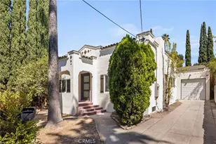 1379 E Elizabeth St, Pasadena, CA 91104 - Photo 3