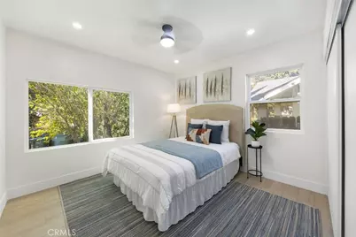 1379 E Elizabeth Street, Pasadena, CA 91104 - Photo 13