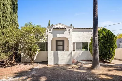 1379 E Elizabeth Street, Pasadena, CA 91104 - Photo 1