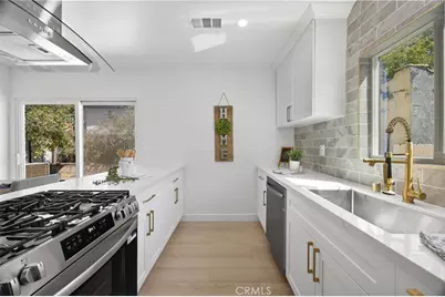 1379 E Elizabeth Street, Pasadena, CA 91104 - Photo 9
