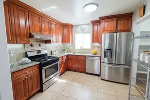 726 S Halladay St, Santa Ana, CA 92701 - Photo 5