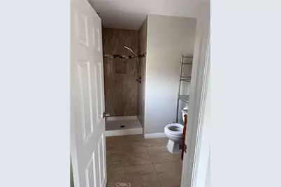 726 S Halladay Street, Santa Ana, CA 92701 - Photo 5