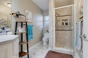 5550 E Edgemar, Anaheim, CA 92807 - Photo 15