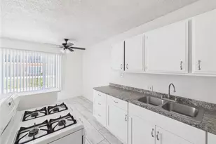 2312 Commonwealth, Fullerton, CA 92831 - Photo 19