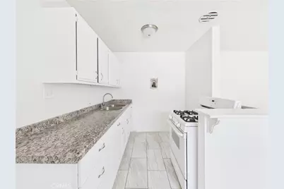2312 Commonwealth, Fullerton, CA 92831 - Photo 15