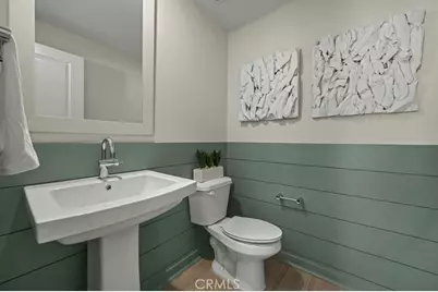 15881 Blue Copper Way, Fontana, CA 92336 - Photo 11
