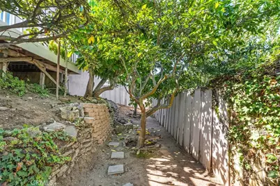 525 Hazel Drive, Corona del Mar, CA 92625 - Photo 33