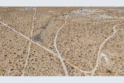 4300 65th Street, Rosamond, CA 93560 - Photo 9