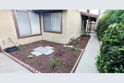 23512 Lampara Drive, Valencia, CA 91355 - Photo 5