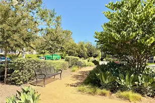 26141 Las Flores, Mission Viejo, CA 92691 - Photo 19