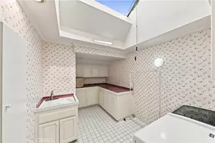 16261 Santa Barbara Ln, Huntington Beach, CA 92649 - Photo 61