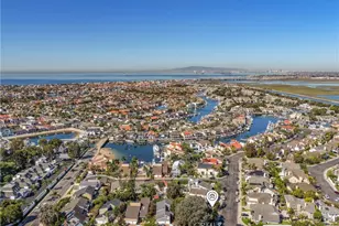 16261 Santa Barbara Ln, Huntington Beach, CA 92649 - Photo 17