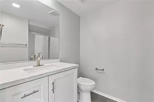 3373 Watermarke, Irvine, CA 92612 - Photo 21