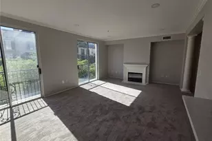 3373 Watermarke, Irvine, CA 92612 - Photo 3