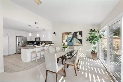 23752 Via Navarra, Mission Viejo, CA 92691 - Photo 11