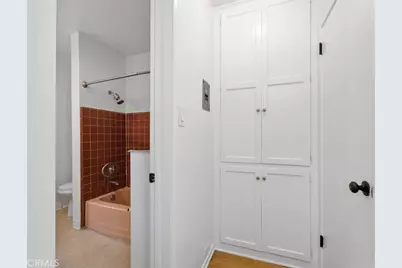 1015 E. Ocean Blvd. #4, Long Beach, CA 90802 - Photo 7