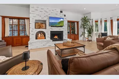 611 Country Club, Burbank, CA 91501 - Photo 3