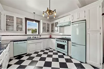 825 N Lacy, Santa Ana, CA 92701 - Photo 23