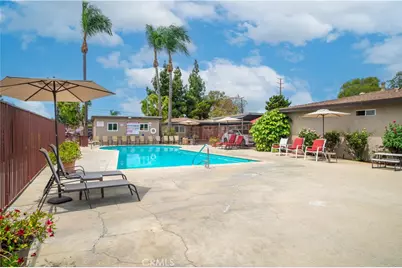 140 W Orangethorpe Avenue, Placentia, CA 92870 - Photo 17