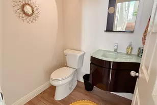 19261 Surfview Dr, Huntington Beach, CA 92648 - Photo 27