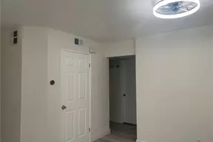 6825 Alabama Ave, Canoga Park, CA 91303 - Photo 11