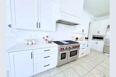 111 Sunnyslope, Irvine, CA 92618 - Photo 19