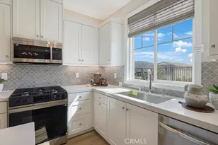 2155 Aneto Wy, Santa Paula, CA 93060 - Photo 1