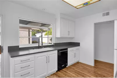 14296 Suffolk, Westminster, CA 92683 - Photo 11