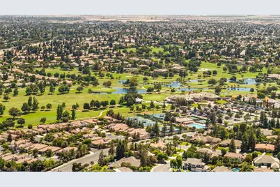 1001 Sungro Way, Bakersfield, CA 93311 - Photo 45