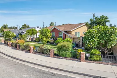 11531 Massinger, Lakewood, CA 90715 - Photo 3