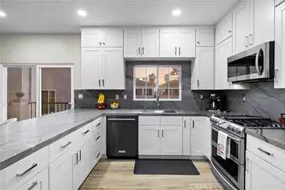 701 N Cleveland, Oceanside, CA 92054 - Photo 15
