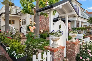 209 Diamond Ave, Newport Beach, CA 92662 - Photo 3