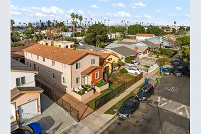 831 W 50th, Los Angeles, CA 90037 - Photo 3