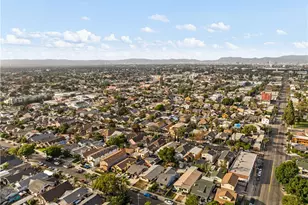 831 W 50th, Los Angeles, CA 90037 - Photo 13