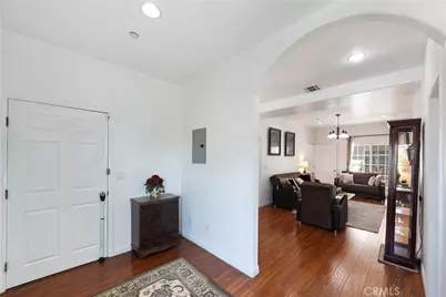 9882 W Broadway, Anaheim, CA 92804 - Photo 5