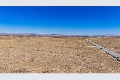 20057 State Highway 58, Hinkley, CA 92347 - Photo 13