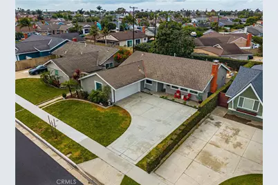 17751 Lewis, Huntington Beach, CA 92647 - Photo 47