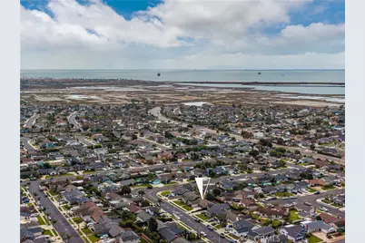 17751 Lewis, Huntington Beach, CA 92647 - Photo 55