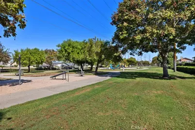 4641 Sharon, La Palma, CA 90623 - Photo 35