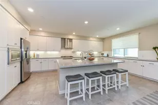 170 Tribeca, Irvine, CA 92612 - Photo 3