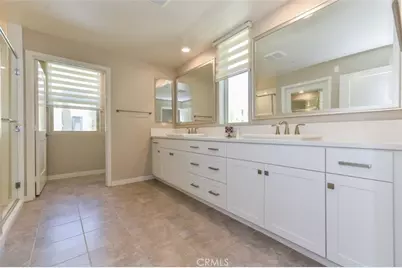 170 Tribeca, Irvine, CA 92612 - Photo 27